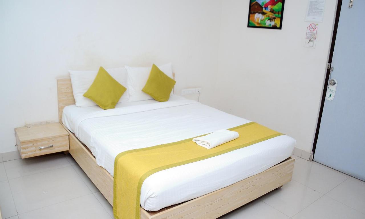 Hotel Pratz Inn Haïdarabad Extérieur photo