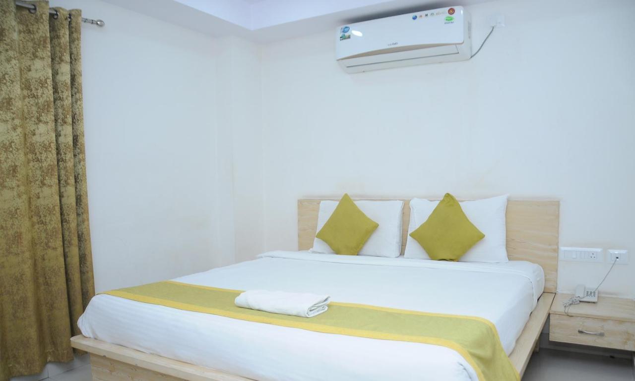 Hotel Pratz Inn Haïdarabad Extérieur photo